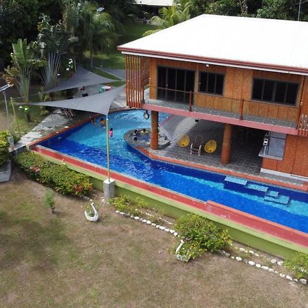 Shenanigans Glamping Resort Zamboanguita  Buitenkant foto