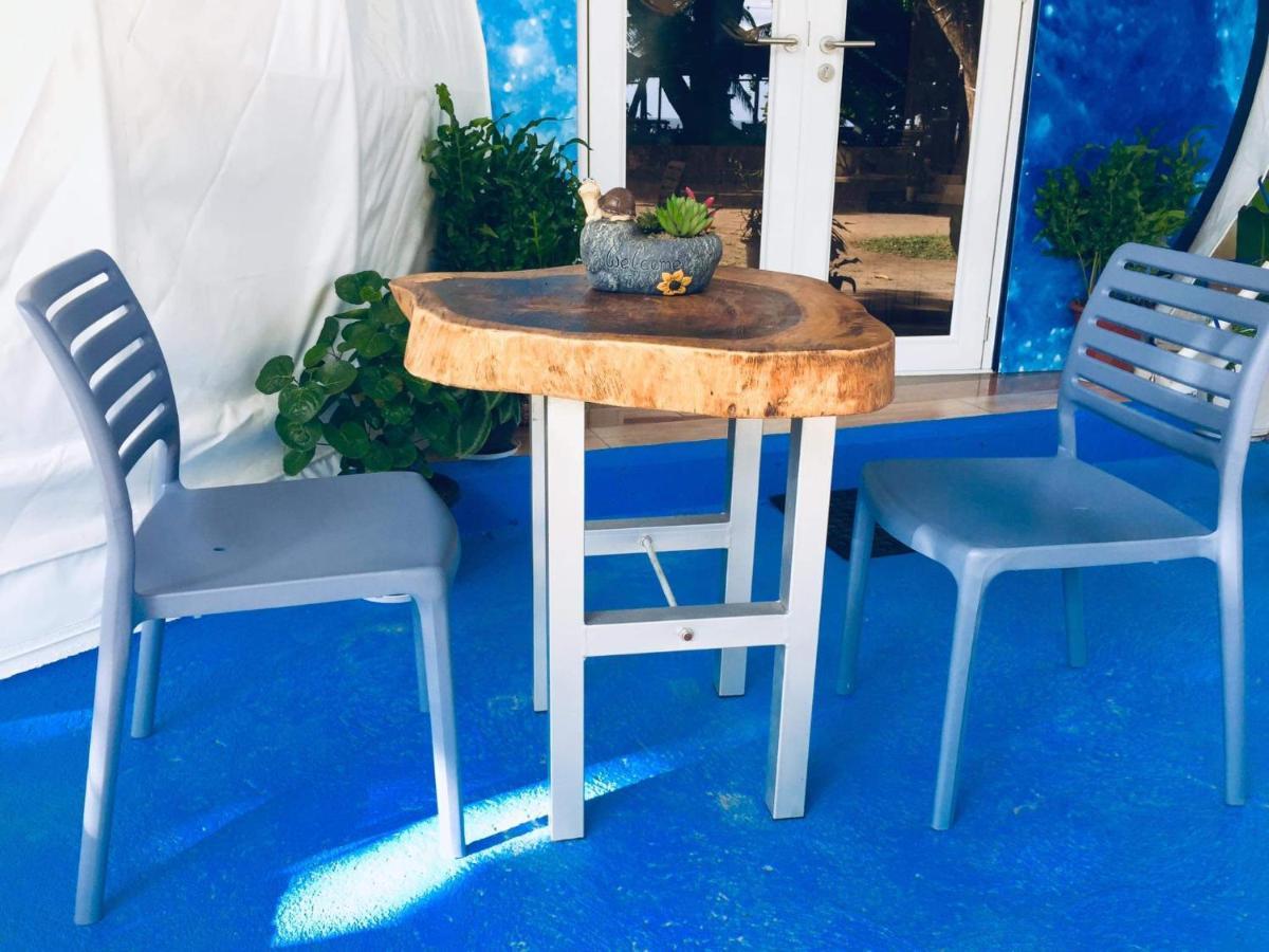 Shenanigans Glamping Resort Zamboanguita  Buitenkant foto