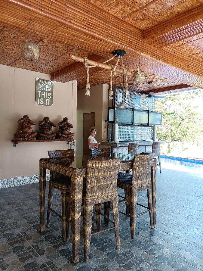 Shenanigans Glamping Resort Zamboanguita  Buitenkant foto