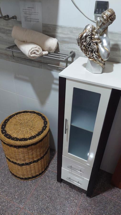 Shenanigans Glamping Resort Zamboanguita  Buitenkant foto