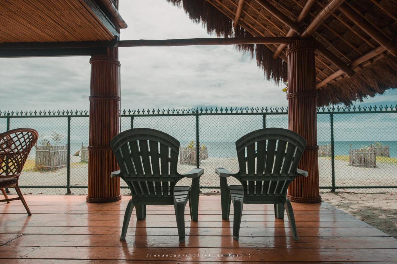 Shenanigans Glamping Resort Zamboanguita  Buitenkant foto